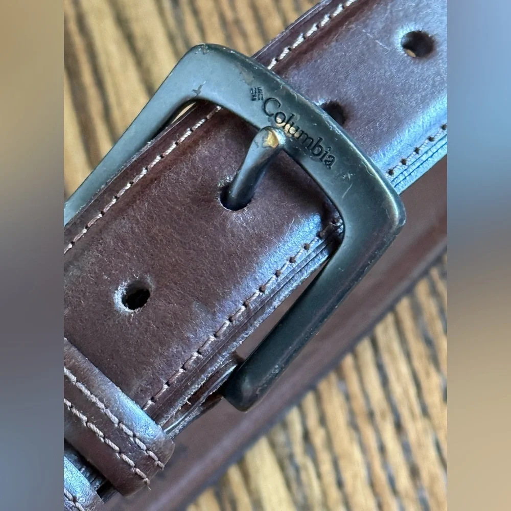Columbia brown leather men’s belt 36